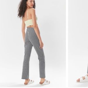 UO Cara High Waisted Kick Flair Pant